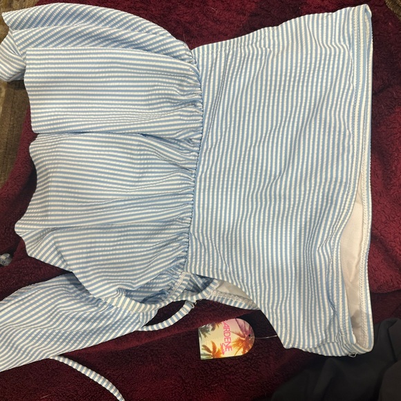 Ardene bathing suit top swim - Picture 2 of 2